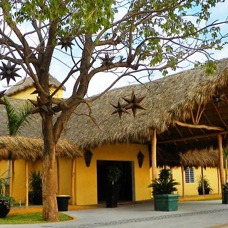 Zar Manzanillo Hotell Eksteriør bilde