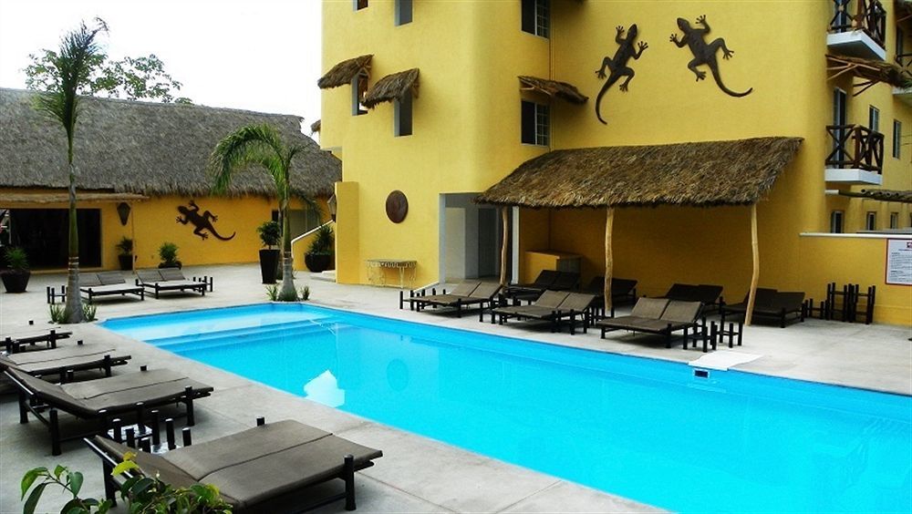 Zar Manzanillo Hotell Eksteriør bilde