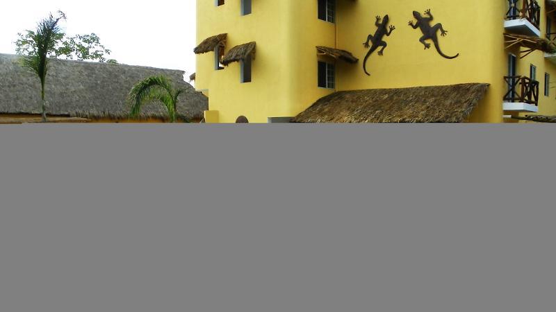 Zar Manzanillo Hotell Eksteriør bilde